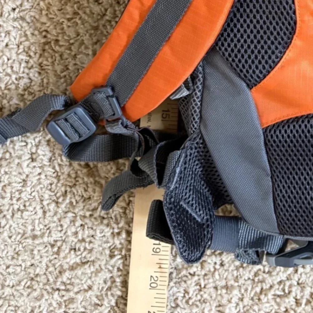 Outdoor Products Mist 13L Hydration Pack‎ Orange Grey 2.0L Reservoir Backpack